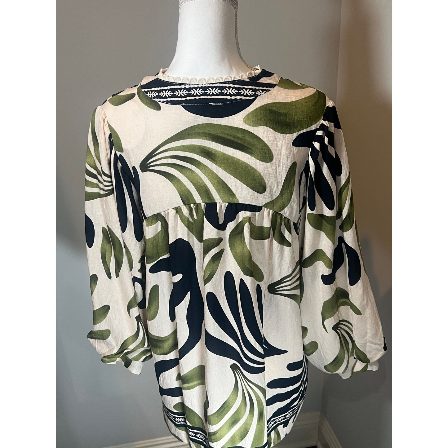 Curvy Asher Top - Olive Mix