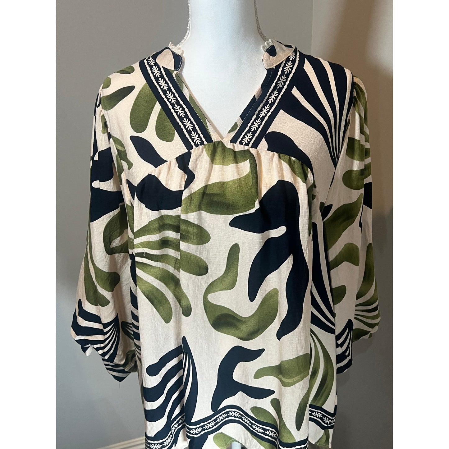 Curvy Asher Top - Olive Mix