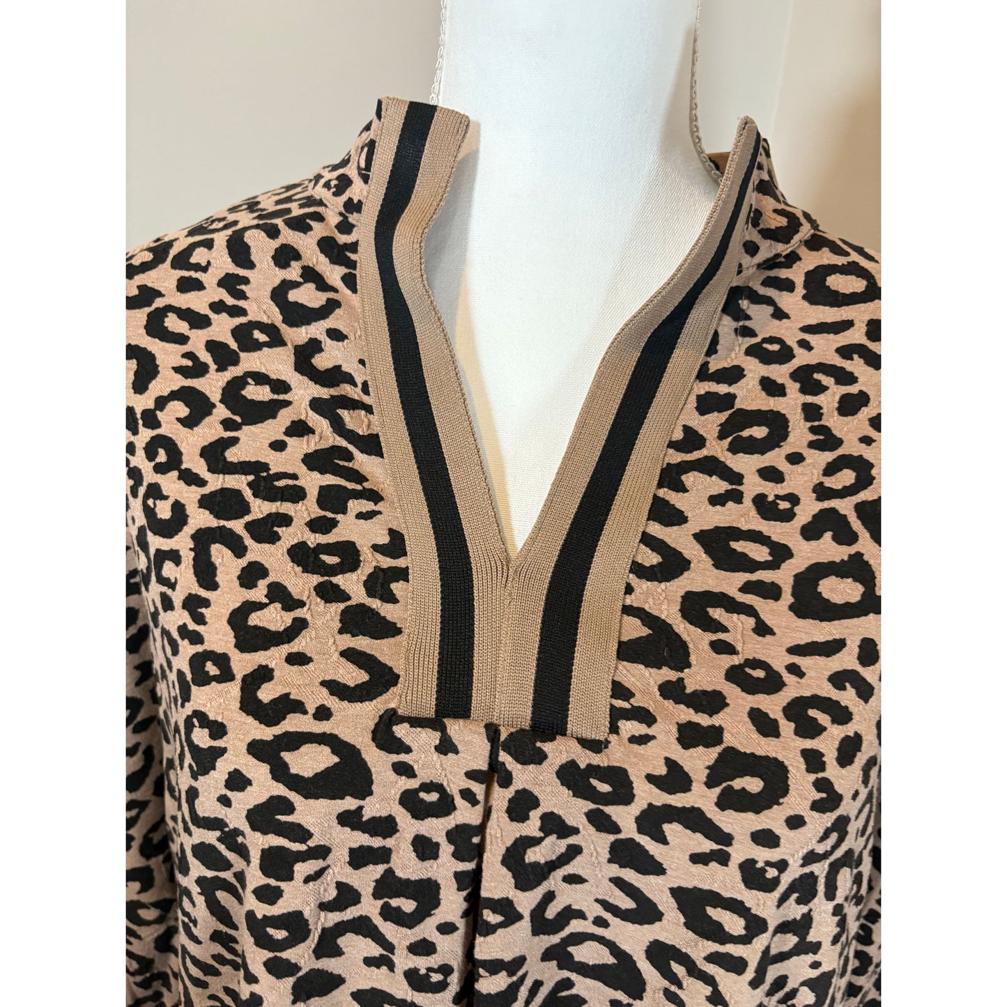 Curvy Jacquard Animal Print Blouse