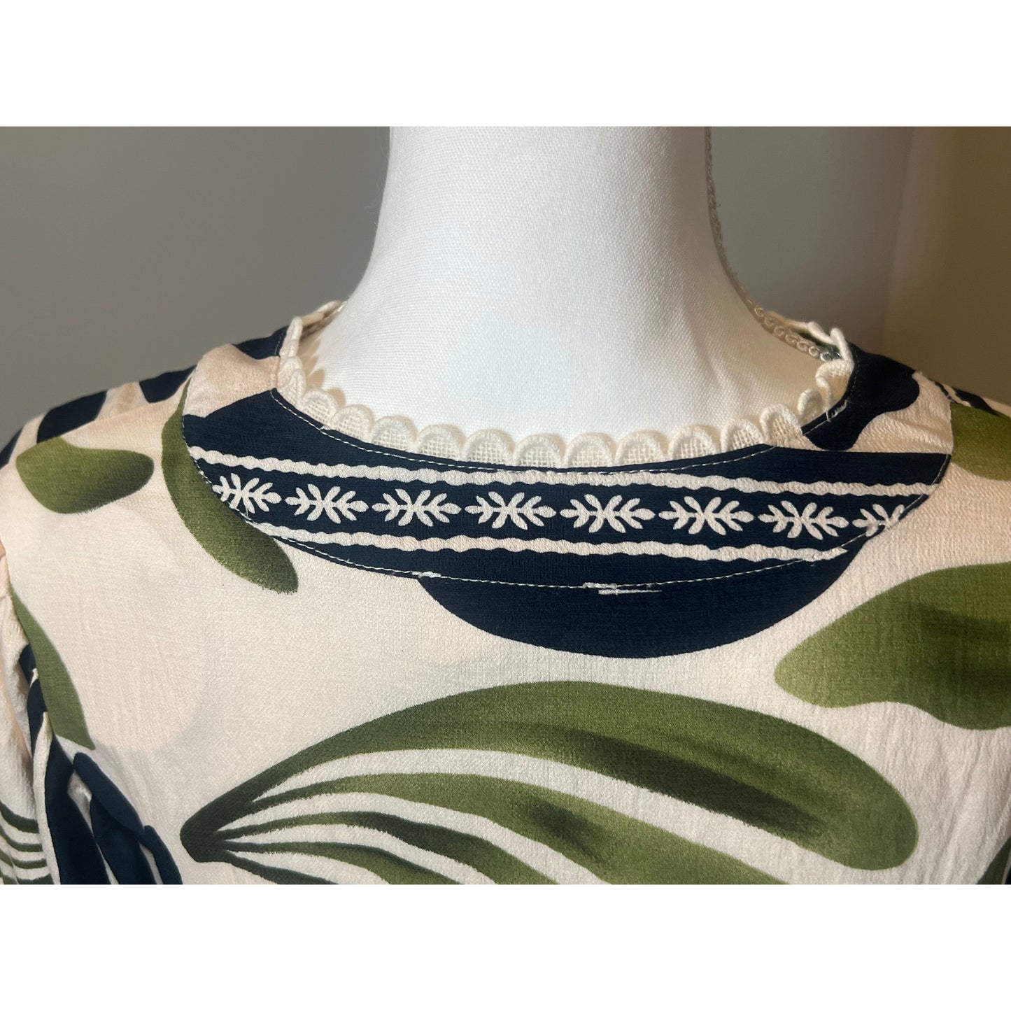 Curvy Asher Top - Olive Mix