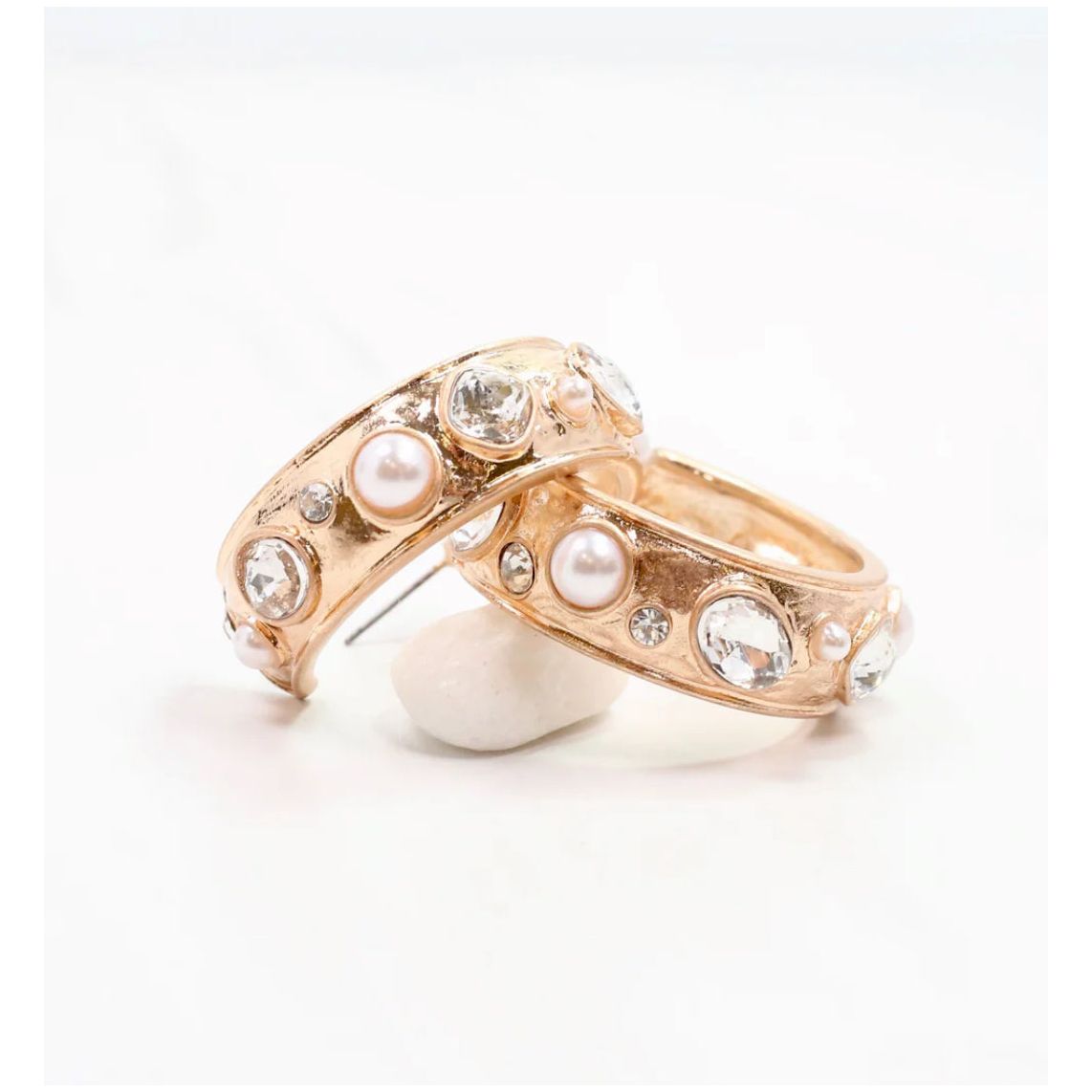 Julietta Hoop Earrings Pearl