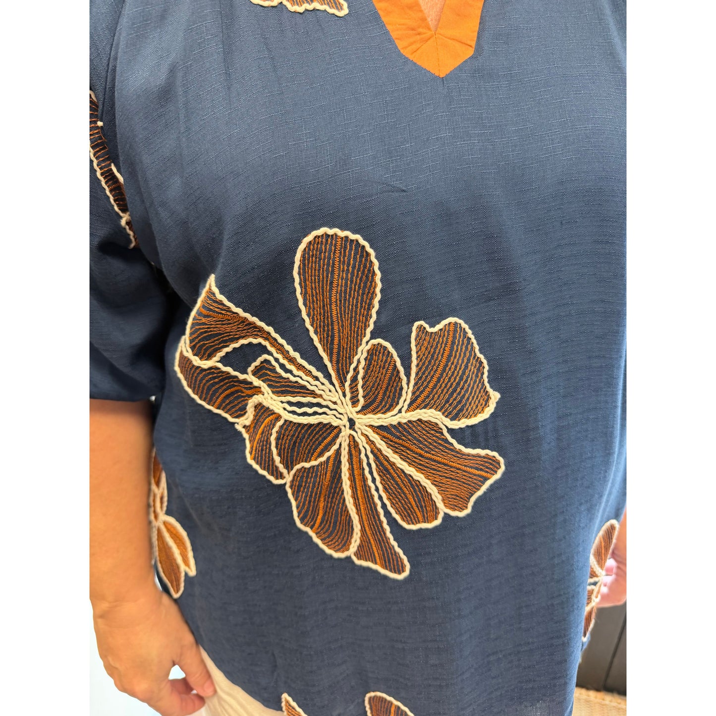 Curvy Floral Embroidered V-Neck Relaxed Top - Denim
