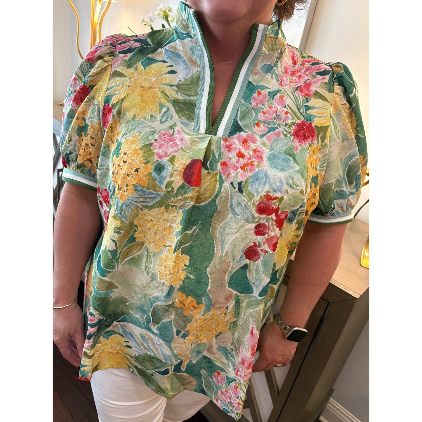 Curvy Jacquard Bloomscape Print Top