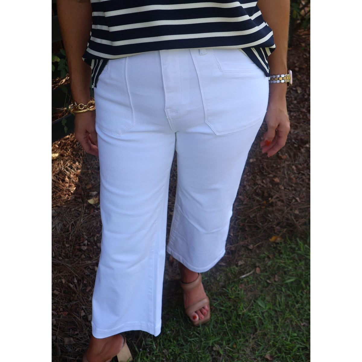 Annie Ks Boutique white super high rise wide leg pants in stretch cotton with front patch pockets