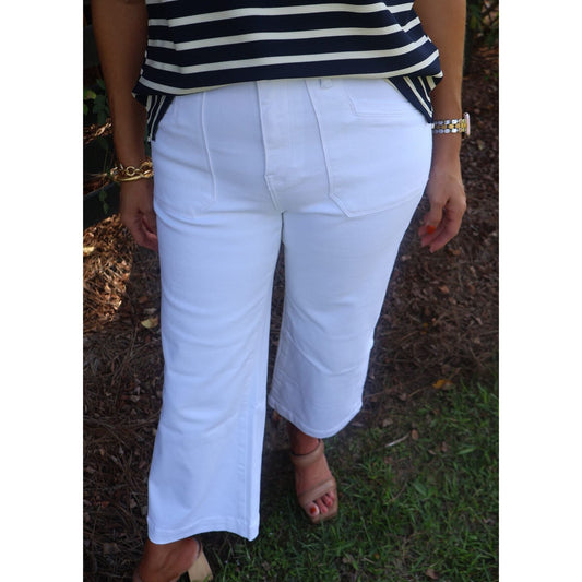 Annie Ks Boutique white super high rise wide leg pants in stretch cotton with front patch pockets